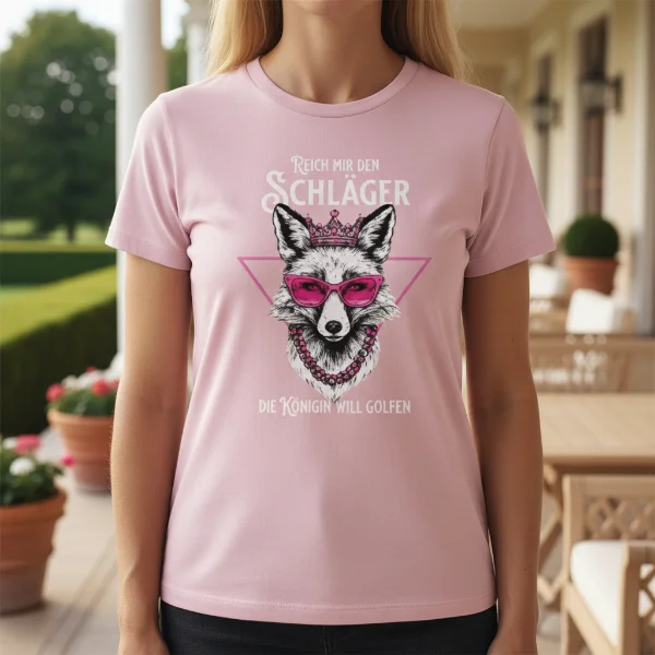 Reich mir den Schläger, die Königin will golfen | Unisex T-Shirt
